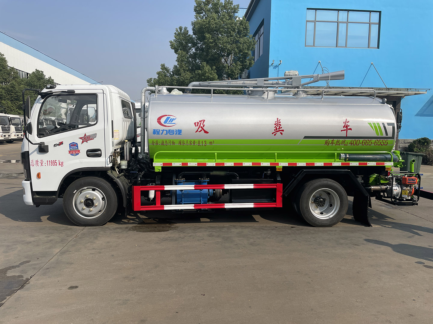 凯时优质运营商专汽东风多利卡8方吸粪车